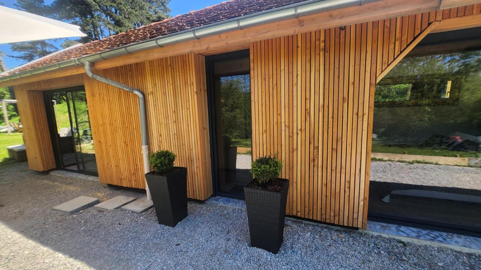 Lodge Du Chateau De Feschaux Villeneuve-sous-Pymont Eksteriør billede