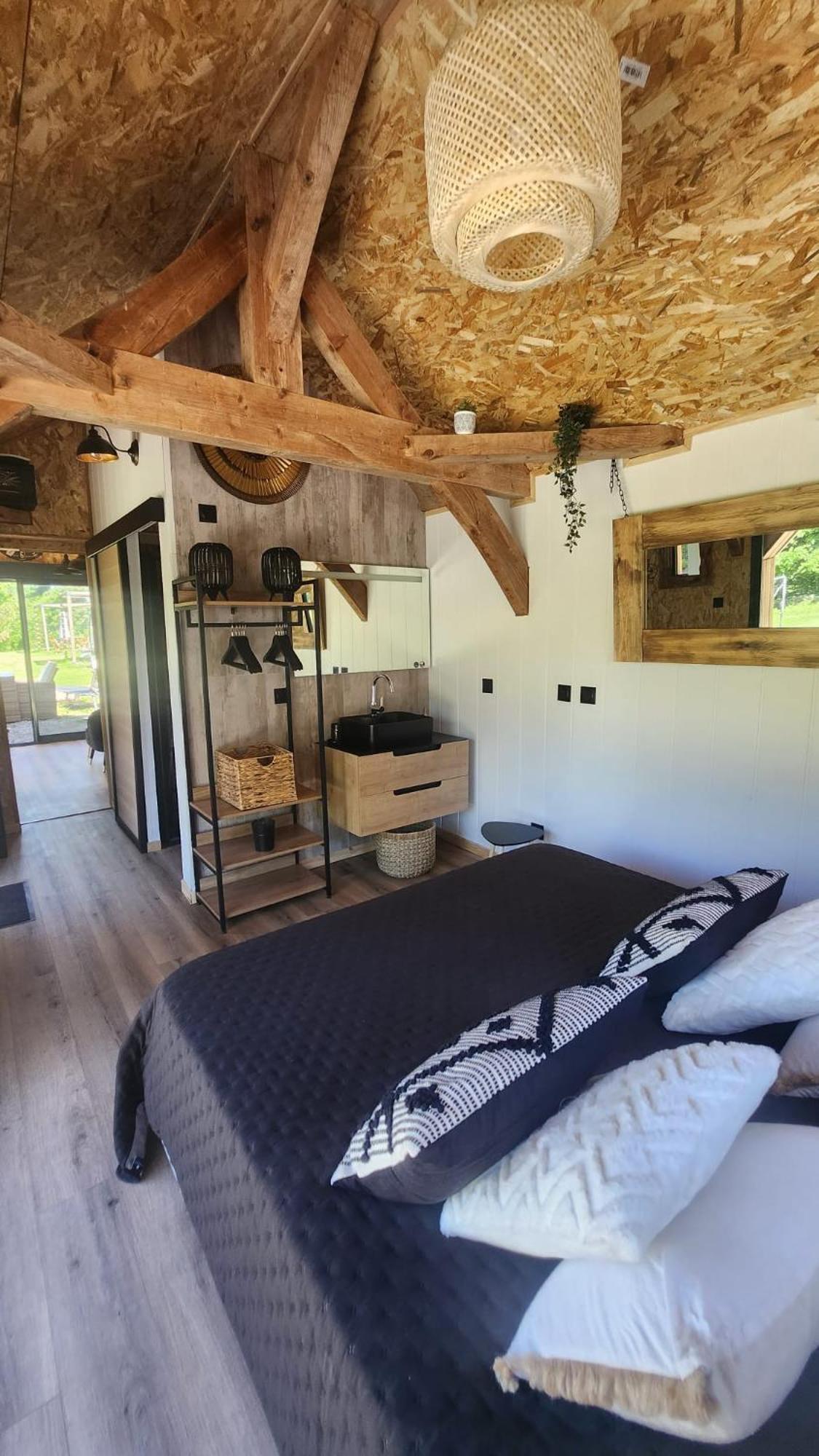 Lodge Du Chateau De Feschaux Villeneuve-sous-Pymont Eksteriør billede