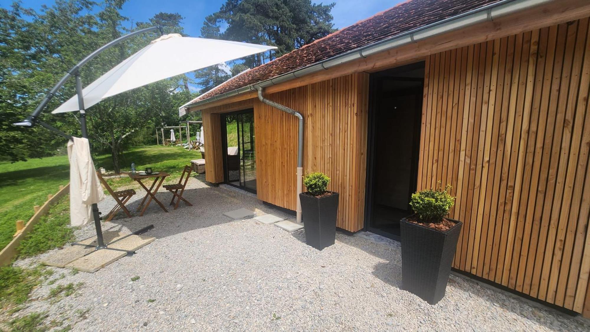 Lodge Du Chateau De Feschaux Villeneuve-sous-Pymont Eksteriør billede