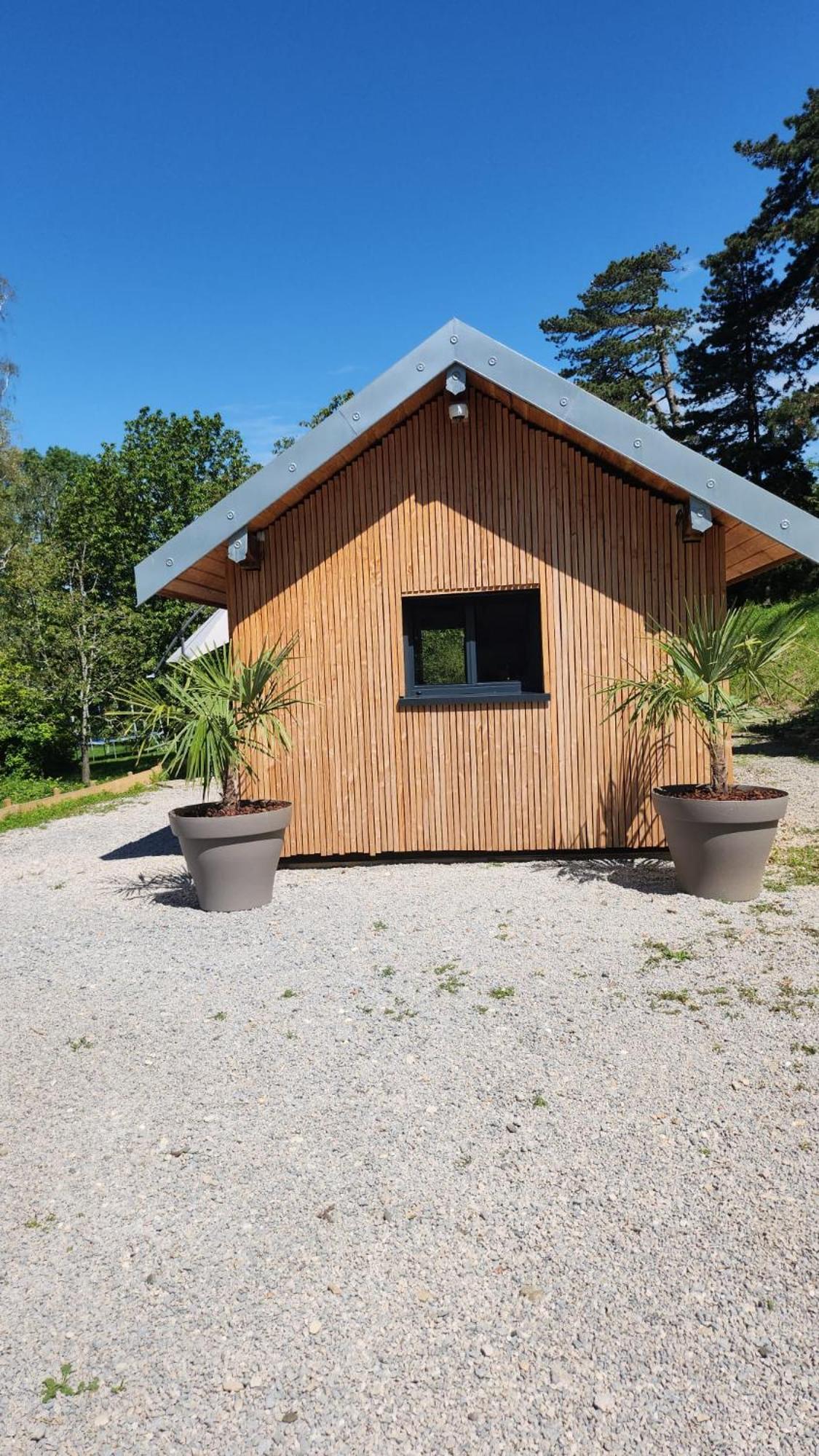 Lodge Du Chateau De Feschaux Villeneuve-sous-Pymont Eksteriør billede